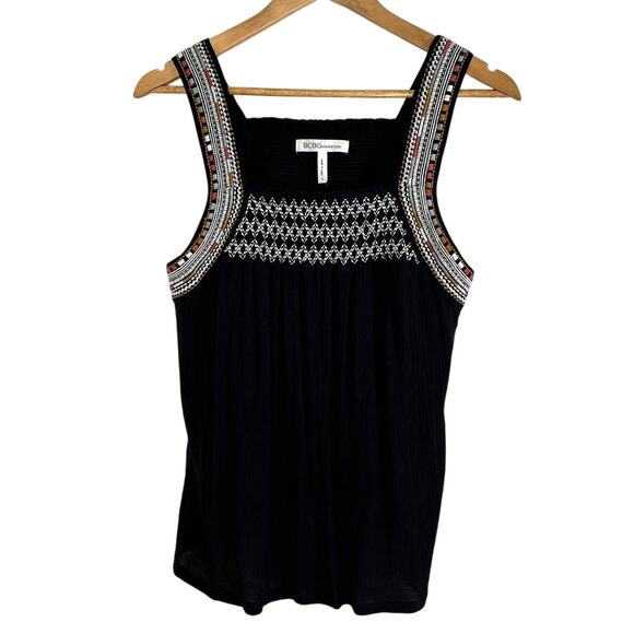 NWOT BCBGeneration Embroidered Black White Tank Top Small - Picture 2 of 5